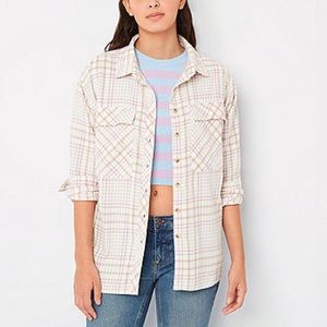 🎈3/$25🎈NWT Arizona Jean Co Oversized Plaid Shirt